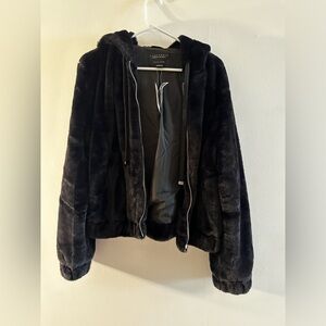 Sanctuary
Faux Fur Bomber Jacket size large